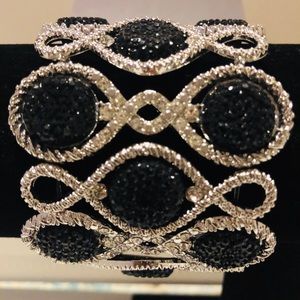Beautiful Ellen Tracy Cuff Bracelet